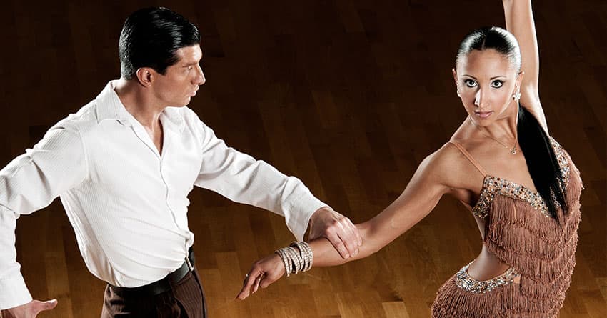 YAŞAYAN BİR SALSA EFSANESİ MAGNA GOPAL