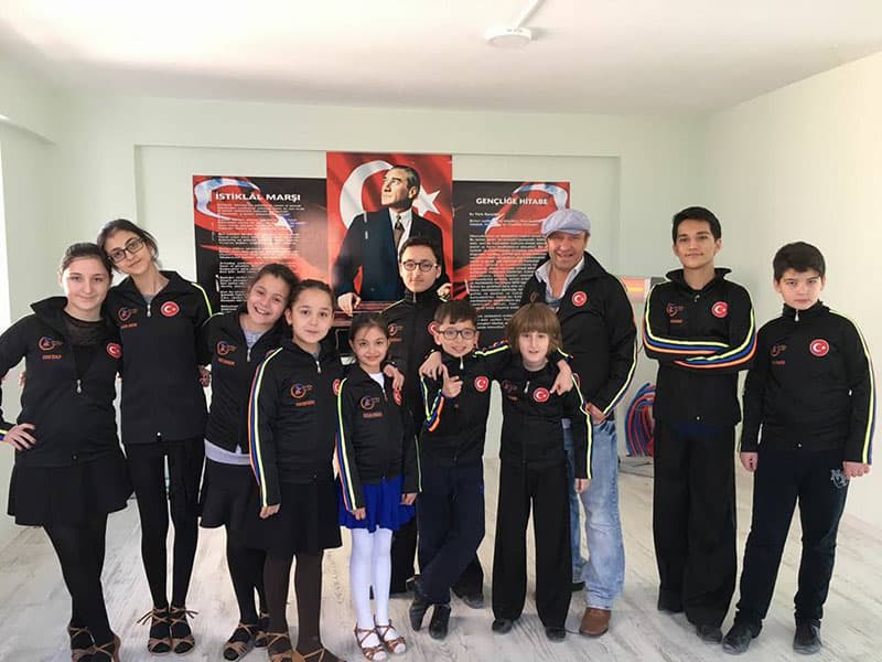 Emir Kaya Dans Okulu - Ankara Salsa