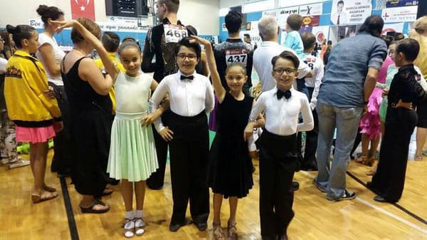 Emir Kaya Dans Okulu - Ankara Salsa - 6. Fotoğraf