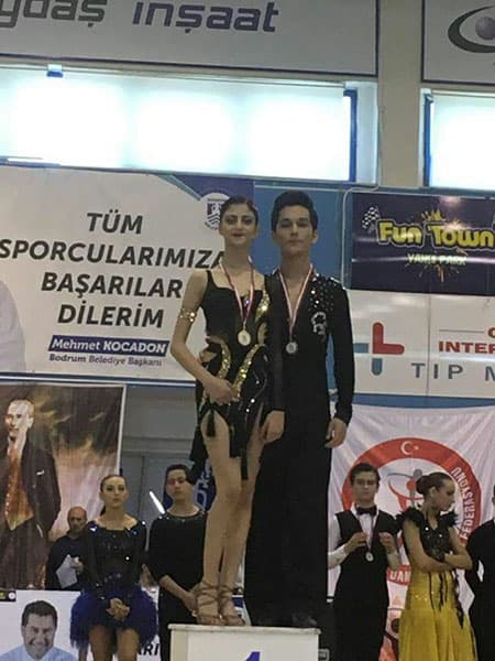 Emir Kaya Dans Okulu - Ankara Salsa