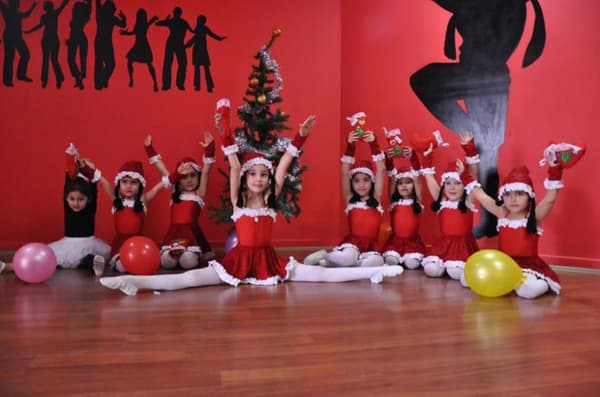 Armoni Dans ve Müzik Akademi - 9. Fotoğraf