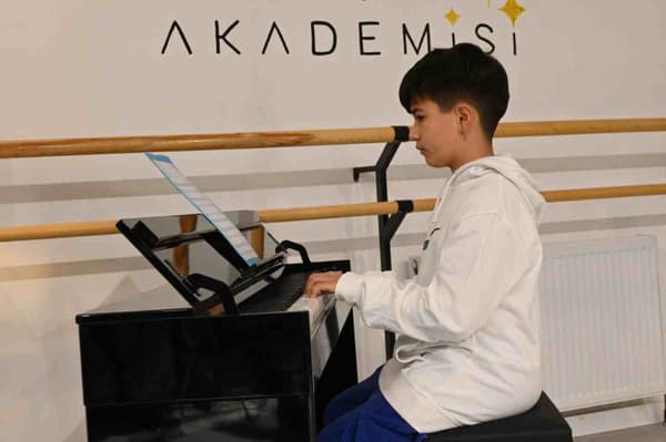 Lamia Dans ve Sanat Akademi - 8. Fotoğraf